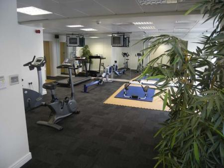 2 bedroom Flat to let in Centenary Plaza, 18 Holliday Street, Birmingham B1 1TH