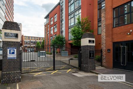 1 bedroom Flat to let in Water Street, Birmingham, B3