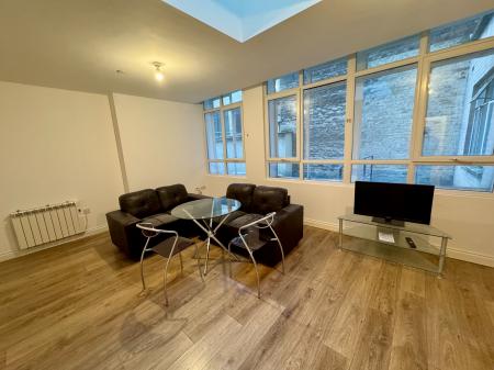 2 bedroom Flat to let in 40 Great Charles Street, Queensway, Birmingham, B3