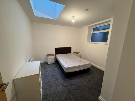 2 bedroom Flat to let in 40 Great Charles Street, Queensway, Birmingham, B3