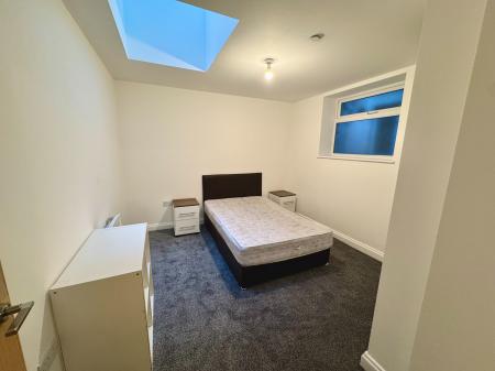 2 bedroom Flat to let in 40 Great Charles Street, Queensway, Birmingham, B3