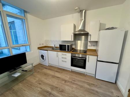 2 bedroom Flat to let in 40 Great Charles Street, Queensway, Birmingham, B3
