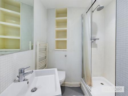 1 bedroom Flat to let in Rotunda, 150 New Street, Birmingham, B2