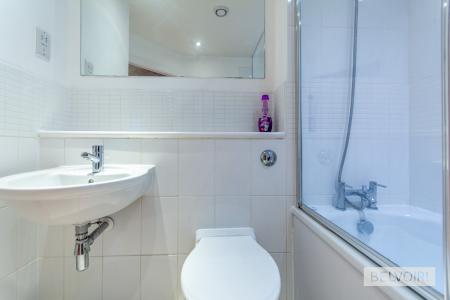 2 bedroom Flat to let in The Quartz, 10 Hall Street, Jewellery Quarter, Birmingham, B18