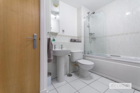 1 bedroom Flat to let in Point 4 Development, 76 Branston Street, Jewellery Quarter, Birmingham, B18