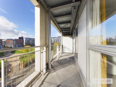 1 bedroom Flat to let in Park Central, 48 Mason Way, Birmingham, B15