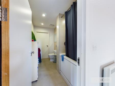 1 bedroom Flat to let in The Hub, 1 Clive Passage, Birmingham, B4