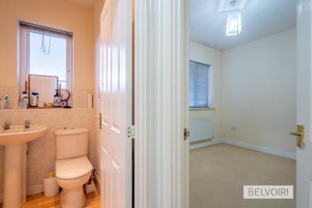 4 bedroom Town house to let in Anchor Crescent, Hockley, Birmingham, B18