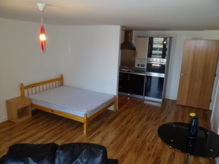 1 bedroom Flat to let in Bromsgrove Street, Birmingham, B5