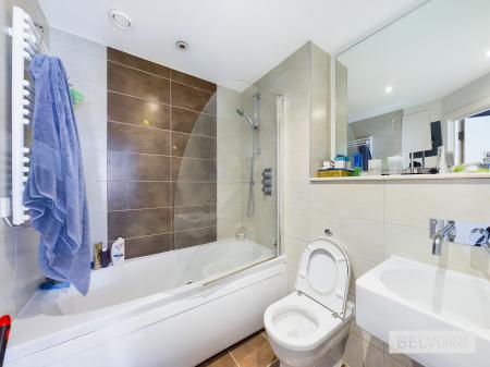 1 bedroom Flat to let in Essex Street, Birmingham, B5