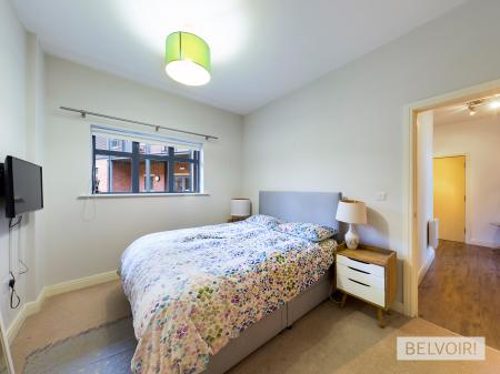 2 bedroom Flat to let in Lion Court, 100 Warstone Lane, Birmingham, B18