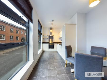 2 bedroom Flat to let in Lion Court, 100 Warstone Lane, Birmingham, B18