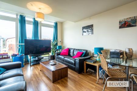 2 bedroom Flat to let in Masons Way, Birmingham, B15