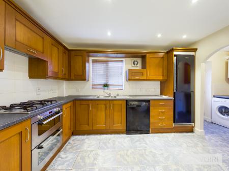 4 bedroom Semi-detached house to let in Anchor Crescent, Hockley, Birmingham, B18