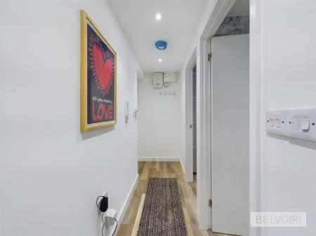 1 bedroom Flat to let in Leslie Bentley House, 66 Parade