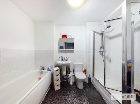 2 bedroom Flat to let in Park Central, 48 Alfred Knight Way, Birmingham, B15