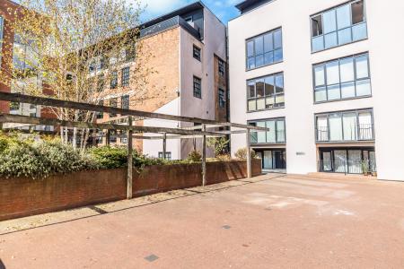 2 bedroom Flat for sale in Carver Street, Jewellery Quarter, Birmingham, B1