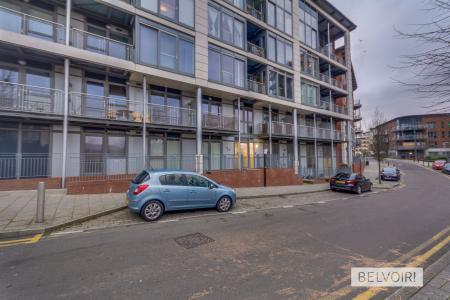 1 bedroom Flat to let in Park Central, 52 Mason Way, Birmingham, B15