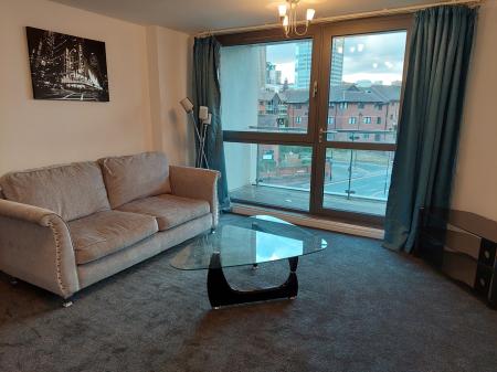 1 bedroom Flat to let in Centenary Plaza, 18 Holiday Street, Birmingham, B1