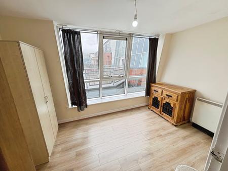 3 bedroom Apartment to let in 15 Warstone Lane, Jewellery Quarter, Birmingham, B18