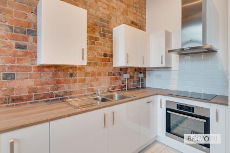 1 bedroom Flat to let in Crocketts Lane, Smethwick, B66