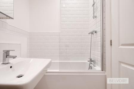 1 bedroom Flat to let in Crocketts Lane, Smethwick, B66