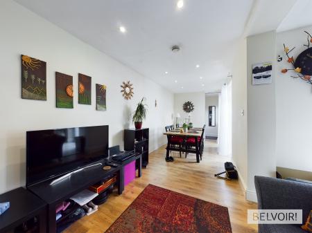 2 bedroom Flat to let in Warstone Parade East, Jewellery Quarter, Birmingham, B18
