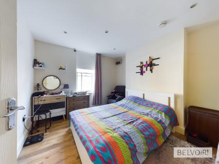 2 bedroom Flat to let in Warstone Parade East, Jewellery Quarter, Birmingham, B18