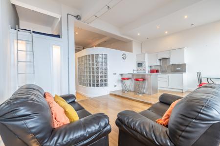 1 bedroom Flat to let in Amazon Lofts, 9 Tenby Street