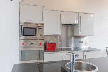 1 bedroom Flat to let in Amazon Lofts, 9 Tenby Street