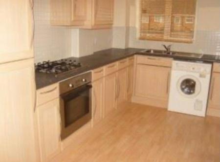 2 bedroom Flat to let in Hall Green, Birmingham, B28