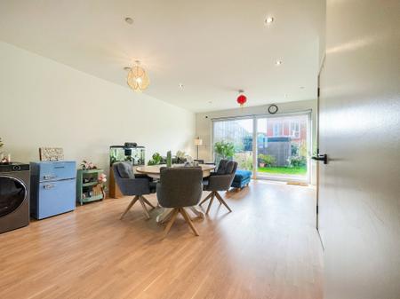 4 bedroom End of terrace house for sale in South Loop Square, Birmingham, B16