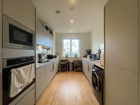 4 bedroom End of terrace house for sale in South Loop Square, Birmingham, B16