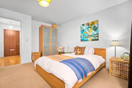1 bedroom Flat to let in Water Street, Jewellery Quarter, Birmingham, B3