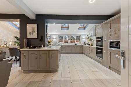 4 bedroom Detached house for sale in Dimple Park, Egerton, Bolton, BL7