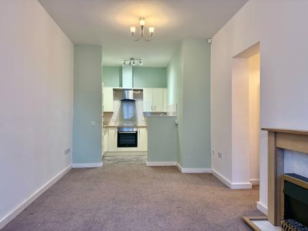 2 bedroom Flat for sale in Spencers Wood, Bromley Cross, Bolton, BL7