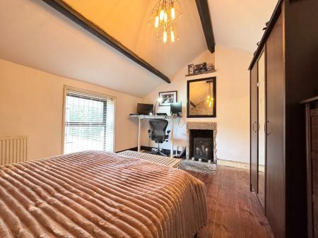 2 bedroom Terraced House for sale in Blackburn Road, Egerton, Bolton, BL7