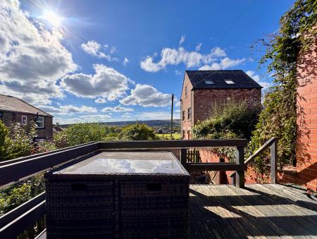 2 bedroom Terraced House for sale in Blackburn Road, Egerton, Bolton, BL7