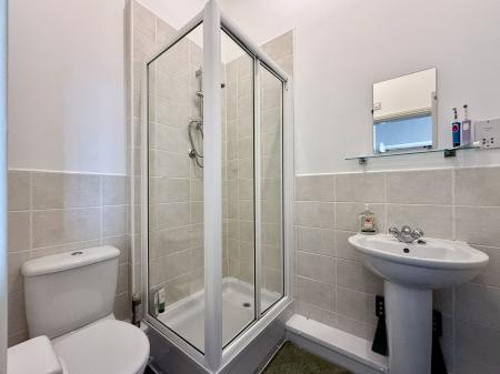 2 bedroom Flat for sale in Matlock Court, Arcon Village, Horwich, BL6