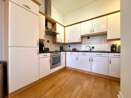 2 bedroom Flat for sale in Matlock Court, Arcon Village, Horwich, BL6