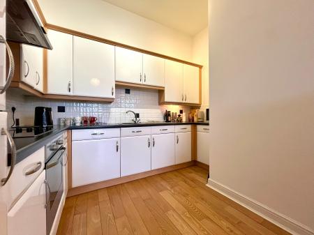 2 bedroom Flat for sale in Matlock Court, Arcon Village, Horwich, BL6