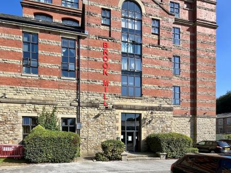2 bedroom Flat for sale in Brook Mill, Eagley, Bolton, BL7
