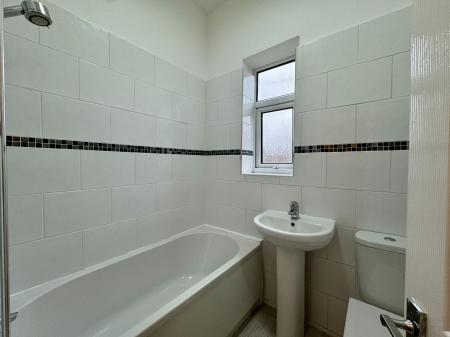 2 bedroom Terraced House for sale in Kimberley Road, Astley Bridge, Bolton, BL1