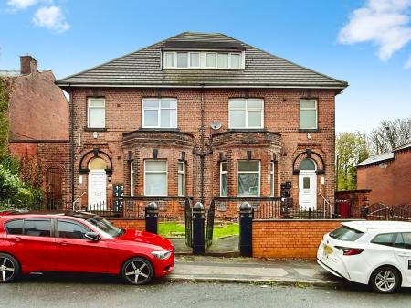 15 bedroom Block of Apartments for sale in 16 - 18 Rowena Street