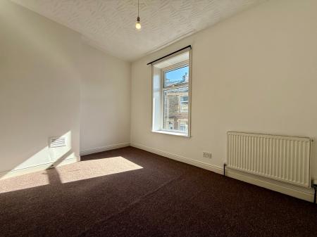 2 bedroom Terraced House to let in Preston Street, Darwen, BB3