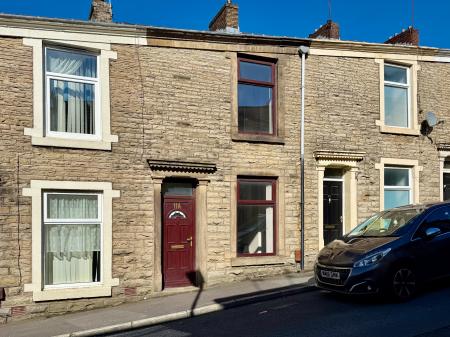 2 bedroom Terraced House to let in Preston Street, Darwen, BB3