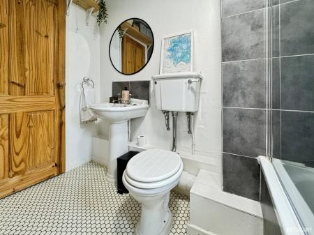 2 bedroom Cottage for sale in Blackburn Road, Egerton, Bolton, BL7