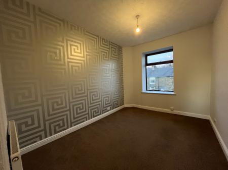 2 bedroom Flat to let in Darwen Road, Bromley Cross, Bolton, BL7