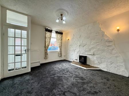 2 bedroom Terraced House to let in Ainsworth Lane, Tonge Moor, Bolton, BL2