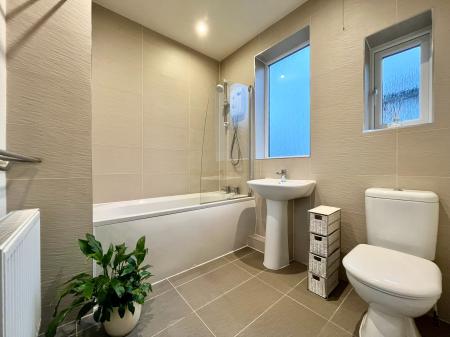 2 bedroom Semi-detached house to let in Trawden Avenue, Smithills, Bolton, BL1